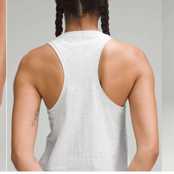 Lululemon Heathered Core Ultra Light Gray Love Tank Top Size 6 NET - Picture 3 of 10